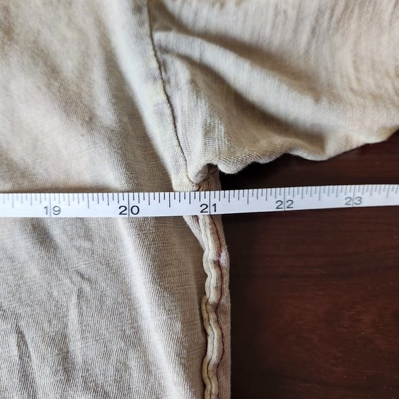 Hard Rock Las Vegas T-Shirt - Picture 3 of 6